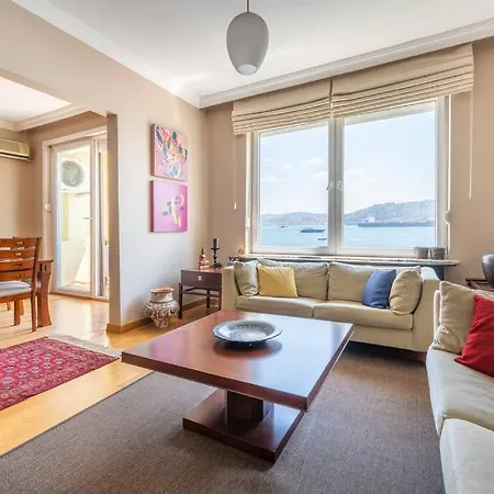 Unique Flat By The Bosphorus In Bebek Appartement Istanboel