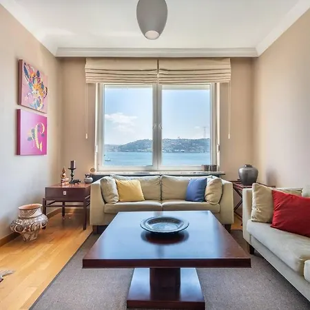 Unique Flat By The Bosphorus In Bebek * Istanboel