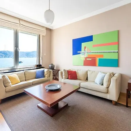 Unique Flat By The Bosphorus In Bebek * Istanboel